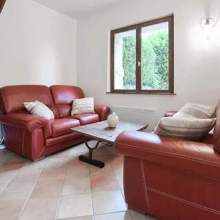 Casa vacanze Beautiful Home In Saint-Andre D'Hebertot With Wifi *